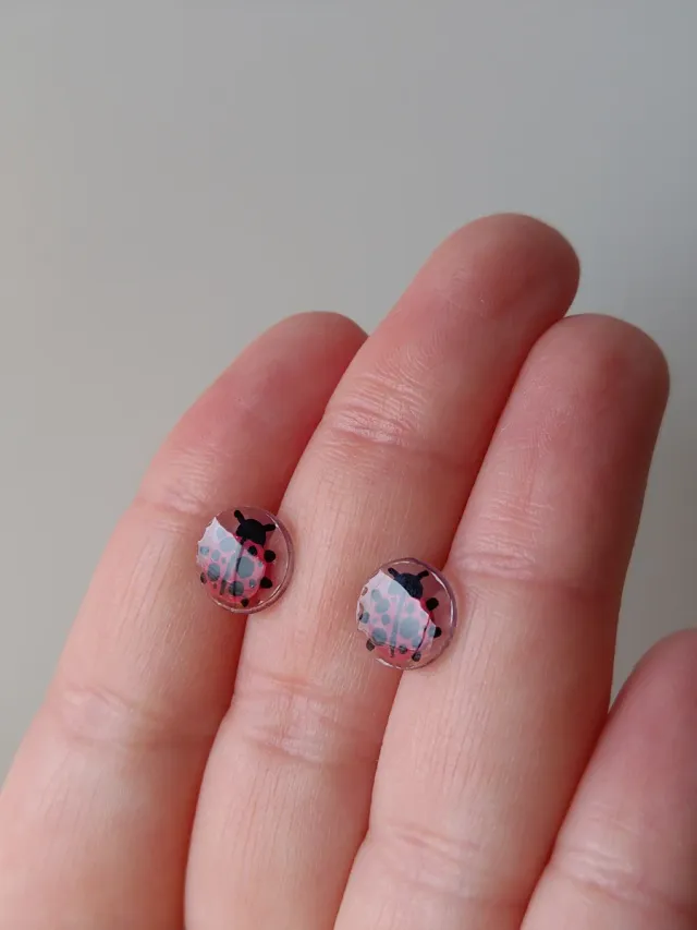 Pendientes mariquitas