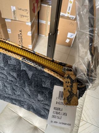 Borsa Fendissime feltro e pelle vipera nero/giallo