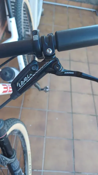 Bicicleta de Montaña Berria Bravo 6.1