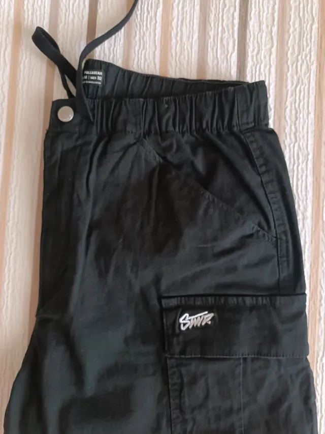 Bermuda Pull&Bear Negra Talla M