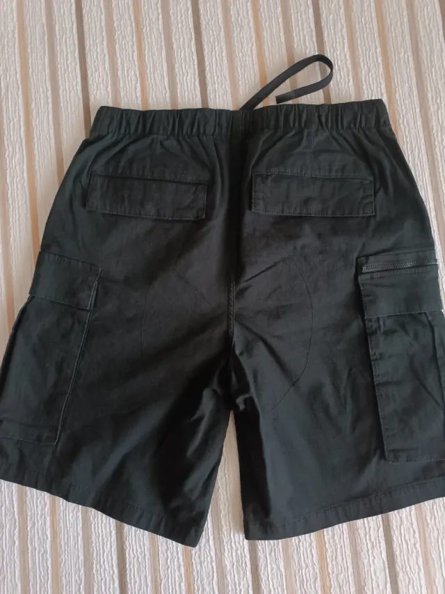 Bermuda Pull&Bear Negra Talla M