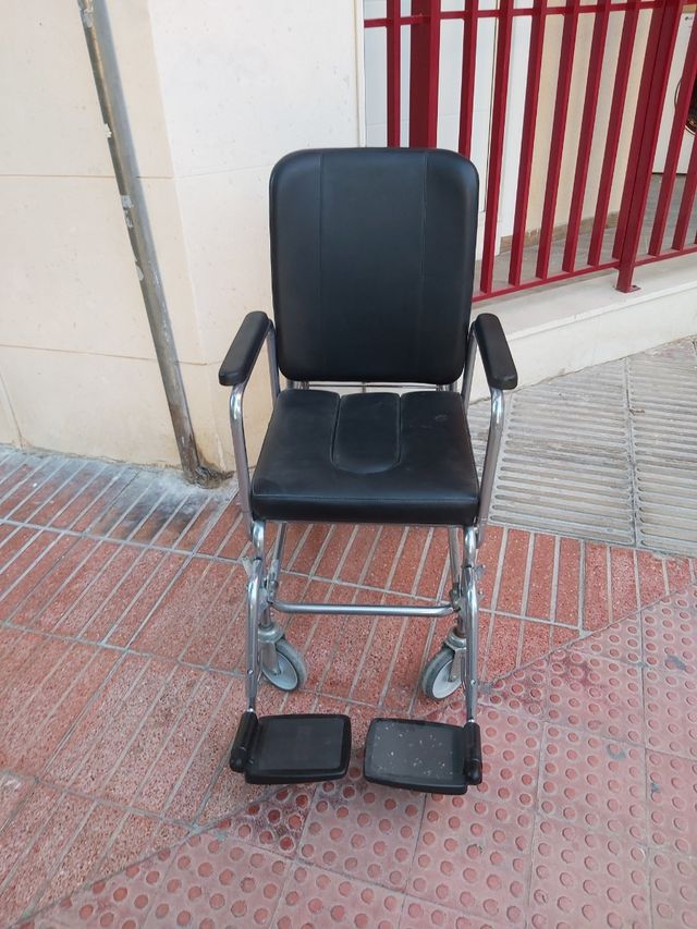 Silla de ruedas  doméstica