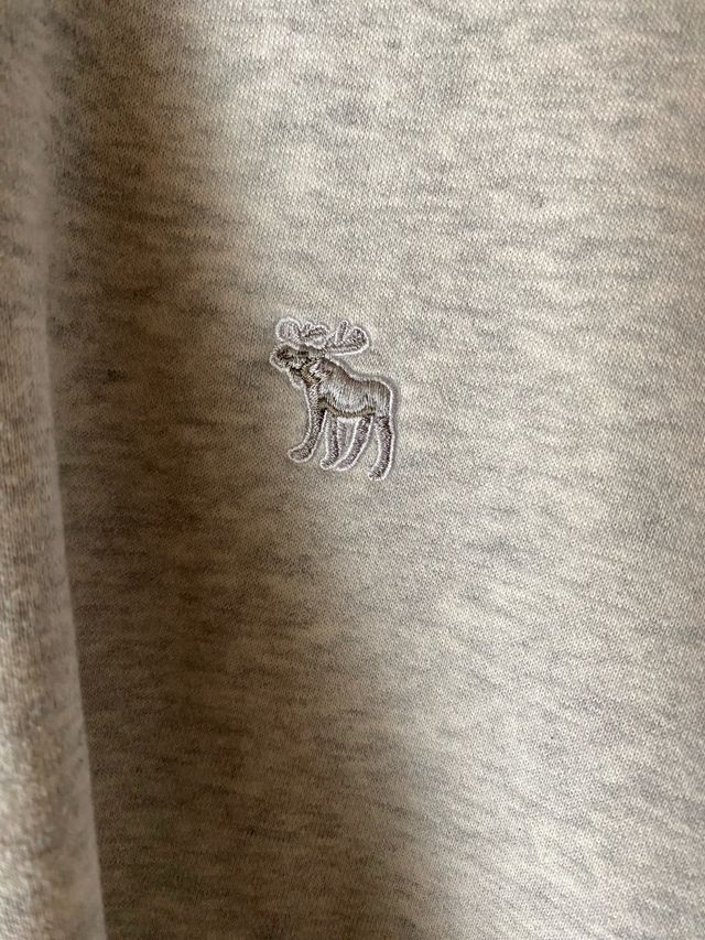 Felpa Abercrombie & Fitch quarter zip grigia