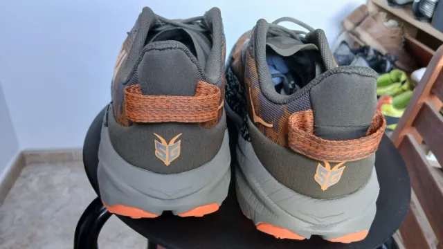 Hoka Speedgoat 6.T Talla 44 Trail Running