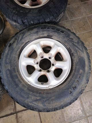 JUEGO LLANTAS MITSUBISHI MONTERO (V20/V40)