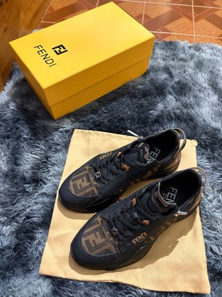 Scarpe Fendi FF Logo