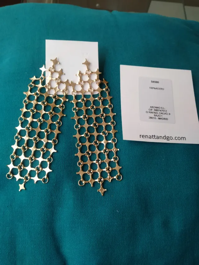 Pendientes Renatta & Go Acero Dorado. A estrenar !
