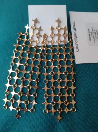 Pendientes Renatta & Go Acero Dorado. A estrenar !