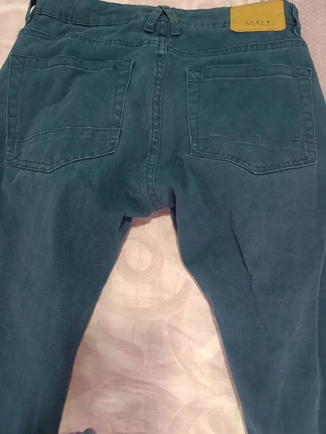Pantalones vaqueros hombre azul verdoso
