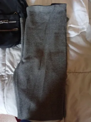 Lote Ropa Mujer Talla S y Mochila Negra