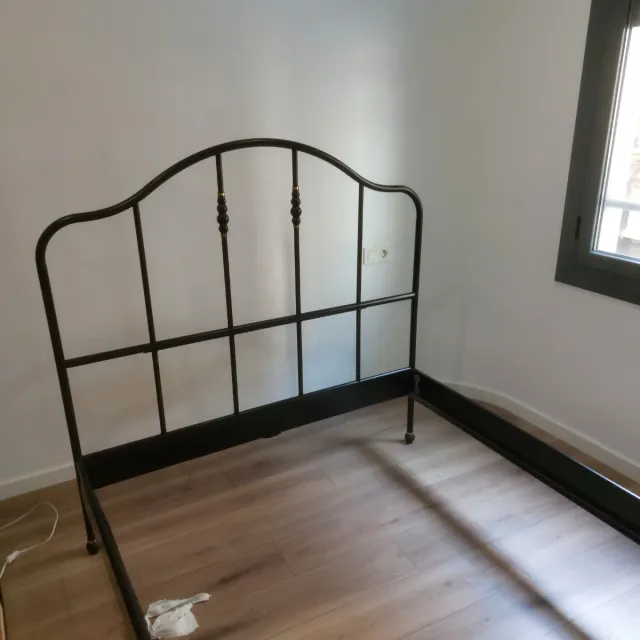 Estructura de cama IKEA