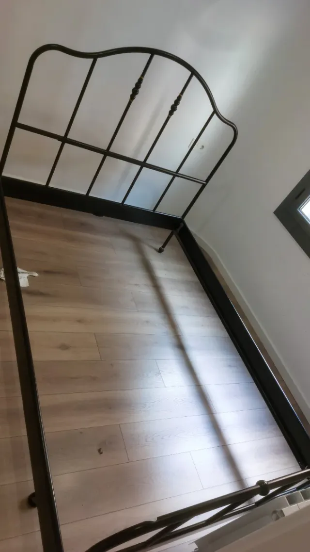 Estructura de cama IKEA