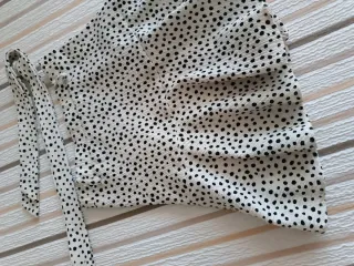 Falda pantalón Stradivarius lunares