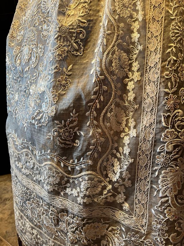 Manteletas Falleras Beige