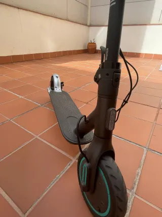 Patinete Eléctrico Xiaomi Pro 2 Mercedes-AMG Petro