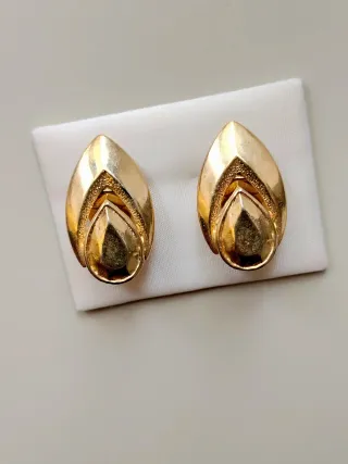 Pendientes vintage dorados