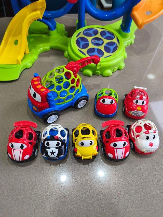 Oball Go Grippers Pista con Coches y Grúa