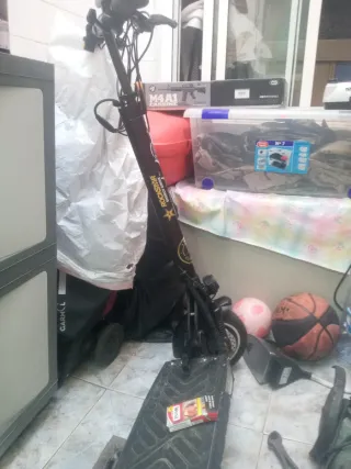 Patinete  SmartGiro , ven,cambio por derbi variant