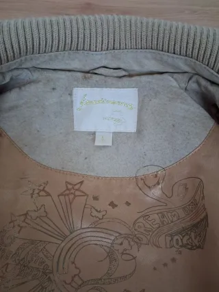 Cazadora serraje beige Stradivarius