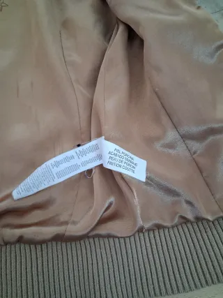 Cazadora serraje beige Stradivarius