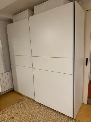 Armadio con porte scorrevoli 200x209cm bianco