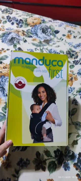 Mochila Portabebés Manduca Morada