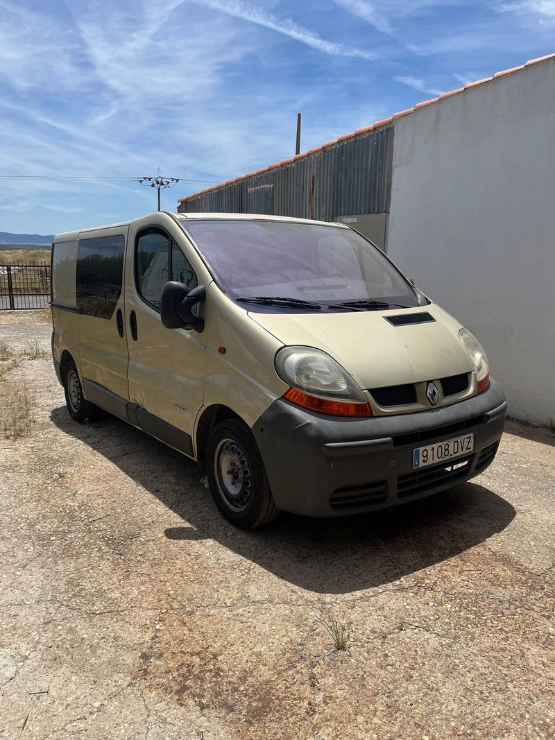 Renault Trafic 2006 - foto 1