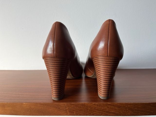 Zapatos Tacón Tamaris Piel Marrón Talla 38