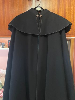 Capa Española El Corte Abel Negra Talla Única