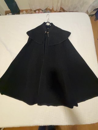 Capa Española El Corte Abel Negra Talla Única