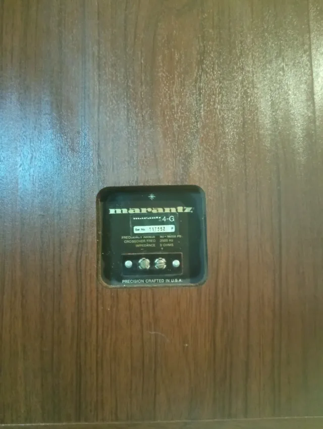 Altavoces Marantz Marrones y Negros vintage