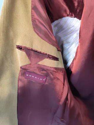 Chaqueta pana hombre amarilla