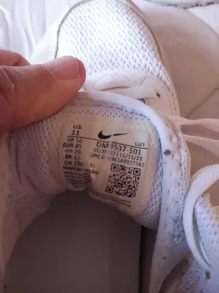 Zapatillas Nike Air Max Beige y Blancas