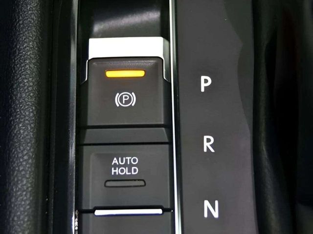 Volkswagen Tiguan R-Line 1.4 TSI 100kW (150CV) DSG 4Motion