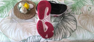 Zapatillas Jordan 11 Talla 39 Negras Rojas