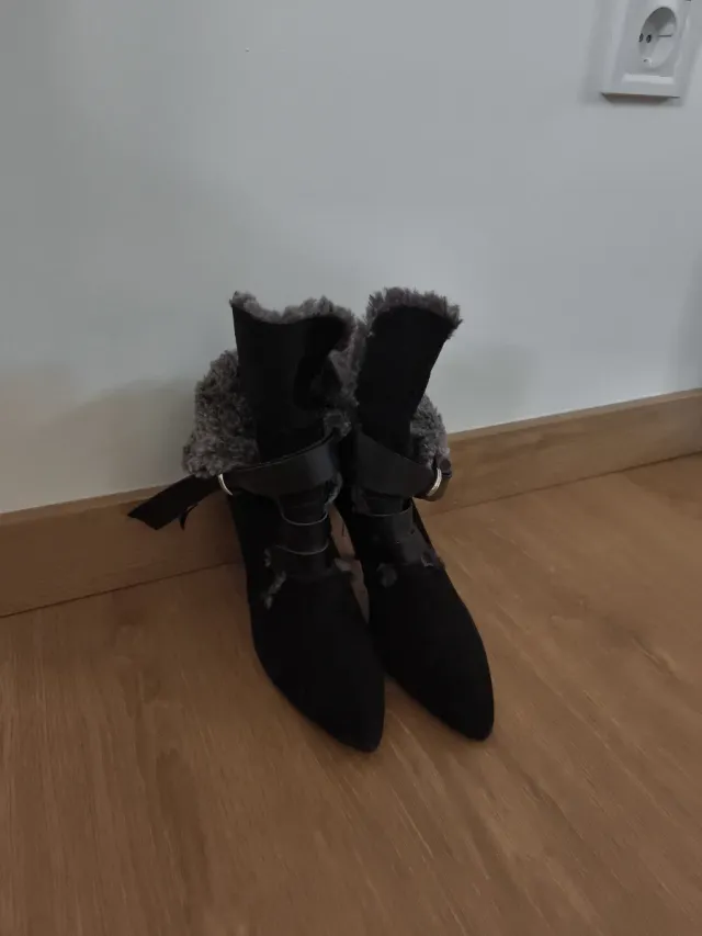 Botines ante Mango negros sin usar