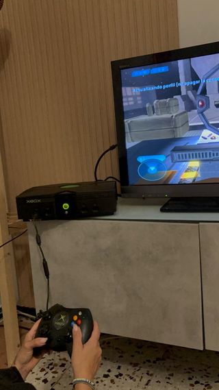 Xbox Clásica Negra + Mando