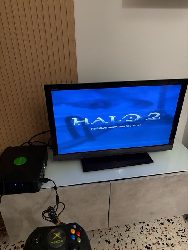 Xbox Clásica Negra + Mando