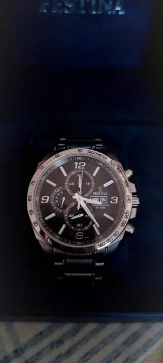 Reloj Festina Caballero Negro y Plateado