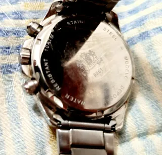 Reloj Festina Caballero Negro y Plateado