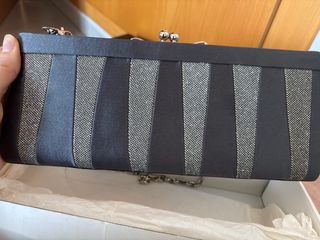 Bolsos de fiesta dorados y grises
