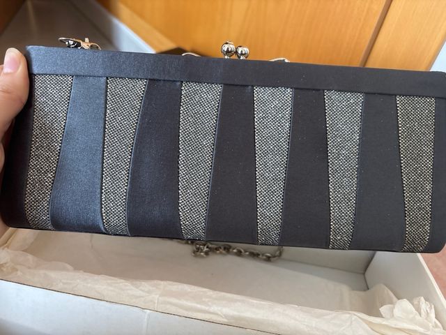 Bolsos de fiesta dorados y grises