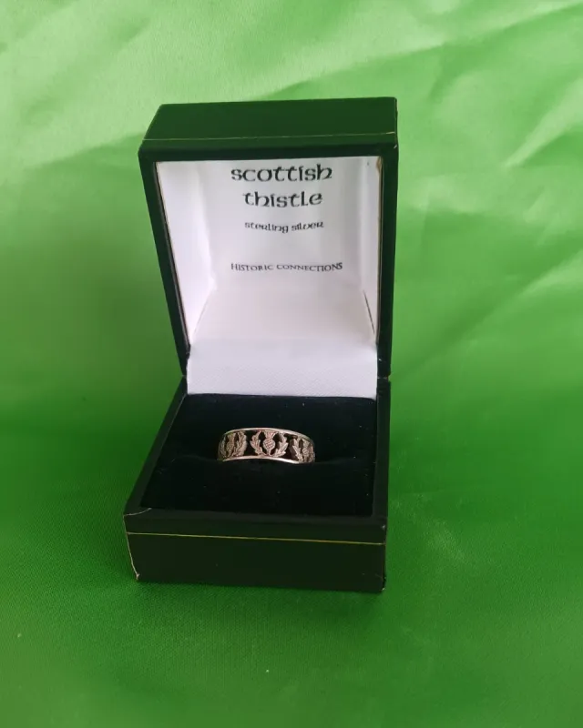 Anillo Plata Esterlina Cardo Escocés