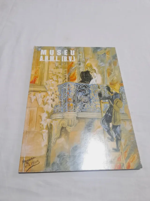 Livro do Museu Bombeiros Voluntários