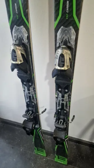 Esquís Rossignol PURSUIT 13 CARBON + Fijaciones