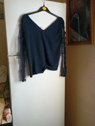 Blusa azul manga larga