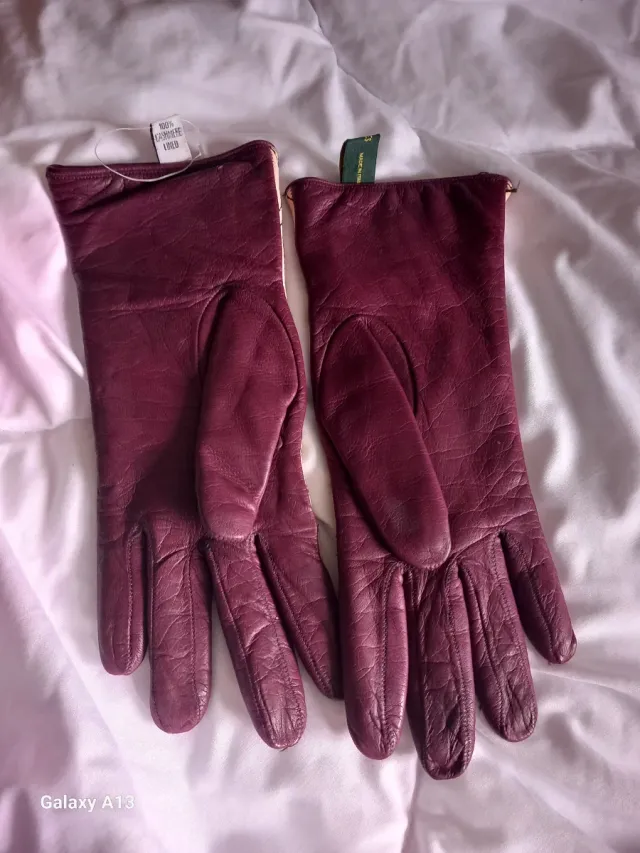 Guanti eleganti rosa e viola