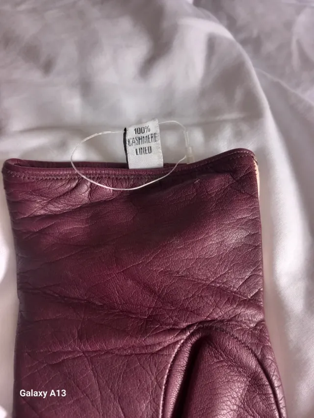 Guanti eleganti rosa e viola