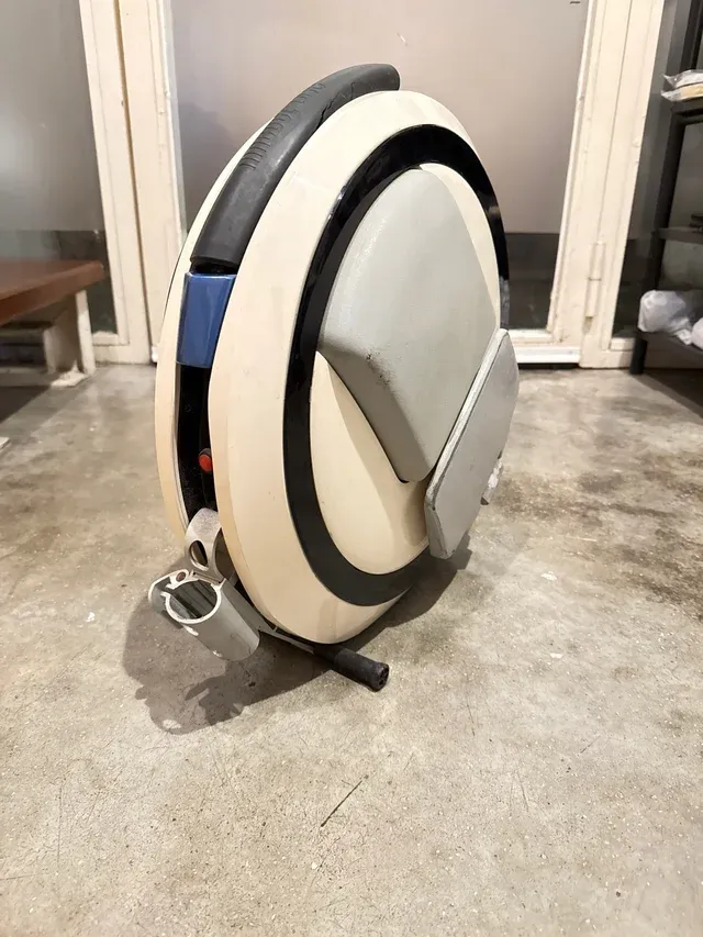 Monociclo elettrico Ninebot One e Segway