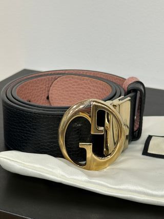 Cinturón Gucci Negro y Rosa con Hebilla GG Dorada
